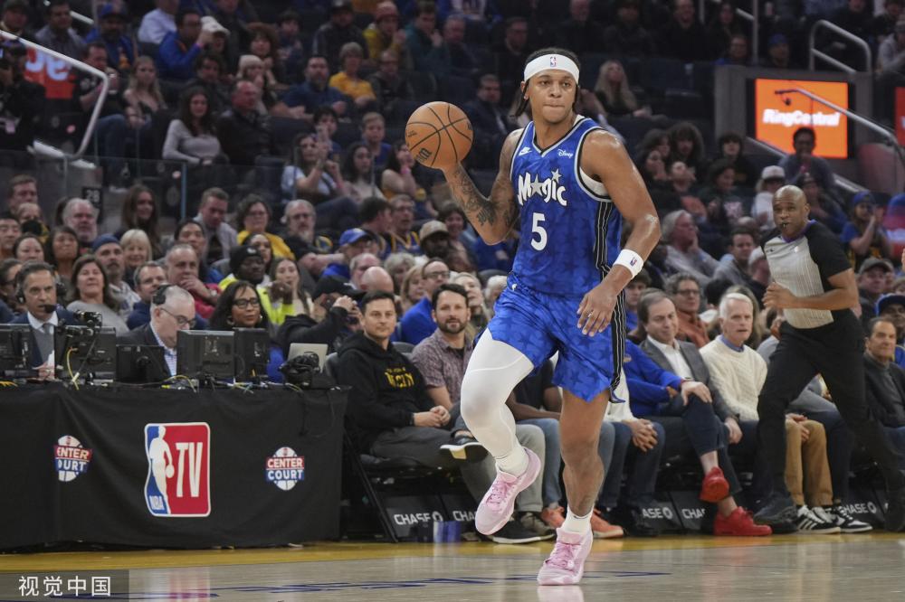 员感到束缚 员感到束缚