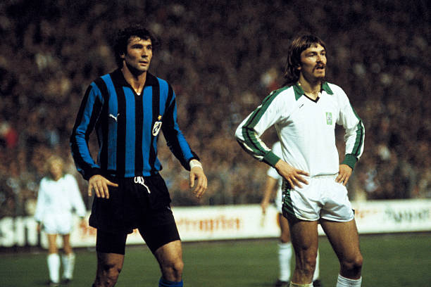 经过调整 经过调整