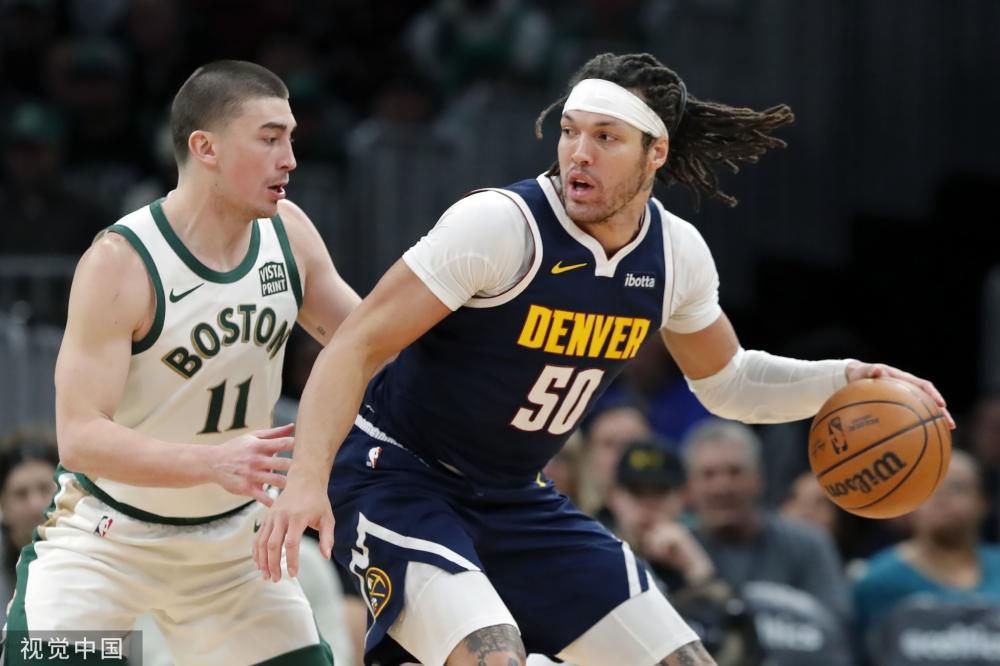 在经历一段 在经历一段